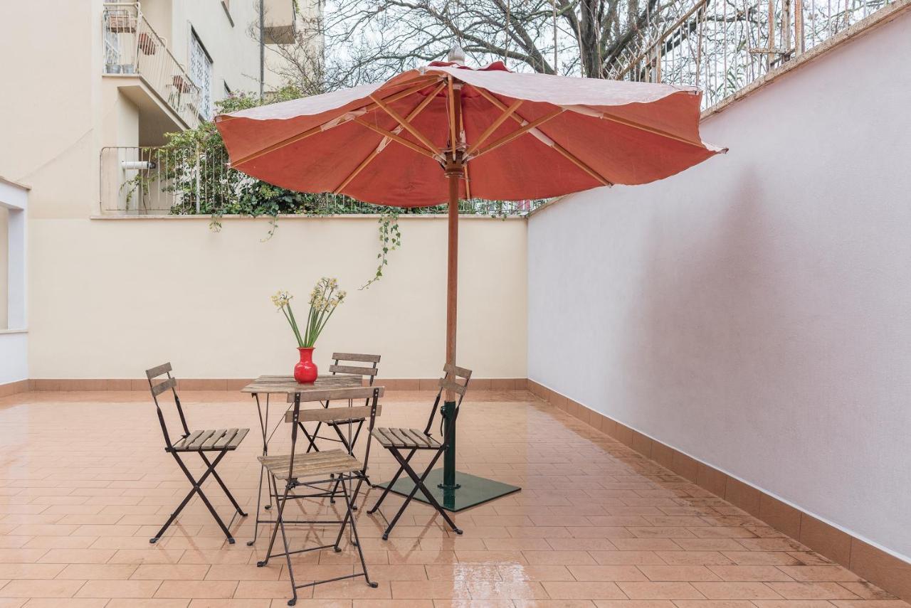 Micheli 4Pax Apartment With Terrace Roma Dış mekan fotoğraf