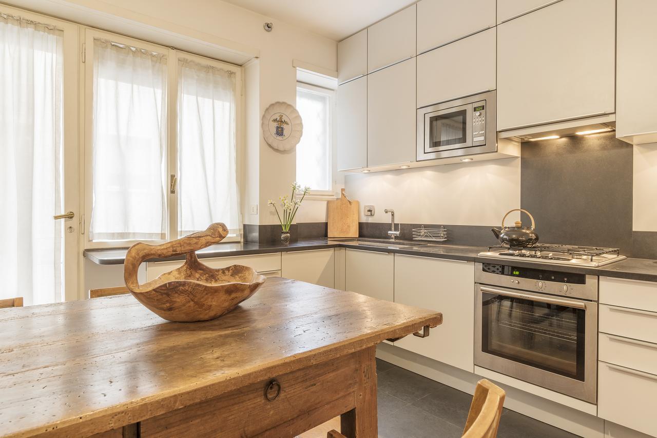 Micheli 4Pax Apartment With Terrace Roma Dış mekan fotoğraf